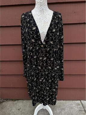 More Jazz Black Floral‎ Swirl Cardigan